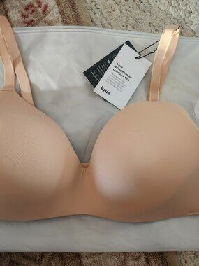 Knix Bra Size 3 NWT